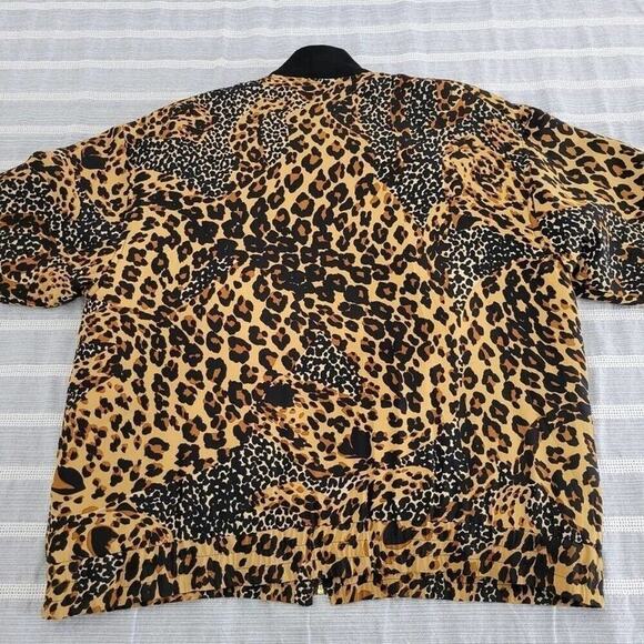 Regina Porter Womens XS 100% Silk Leopard Animal Print Bomber Jacket Shacket - Picture 4 of 8